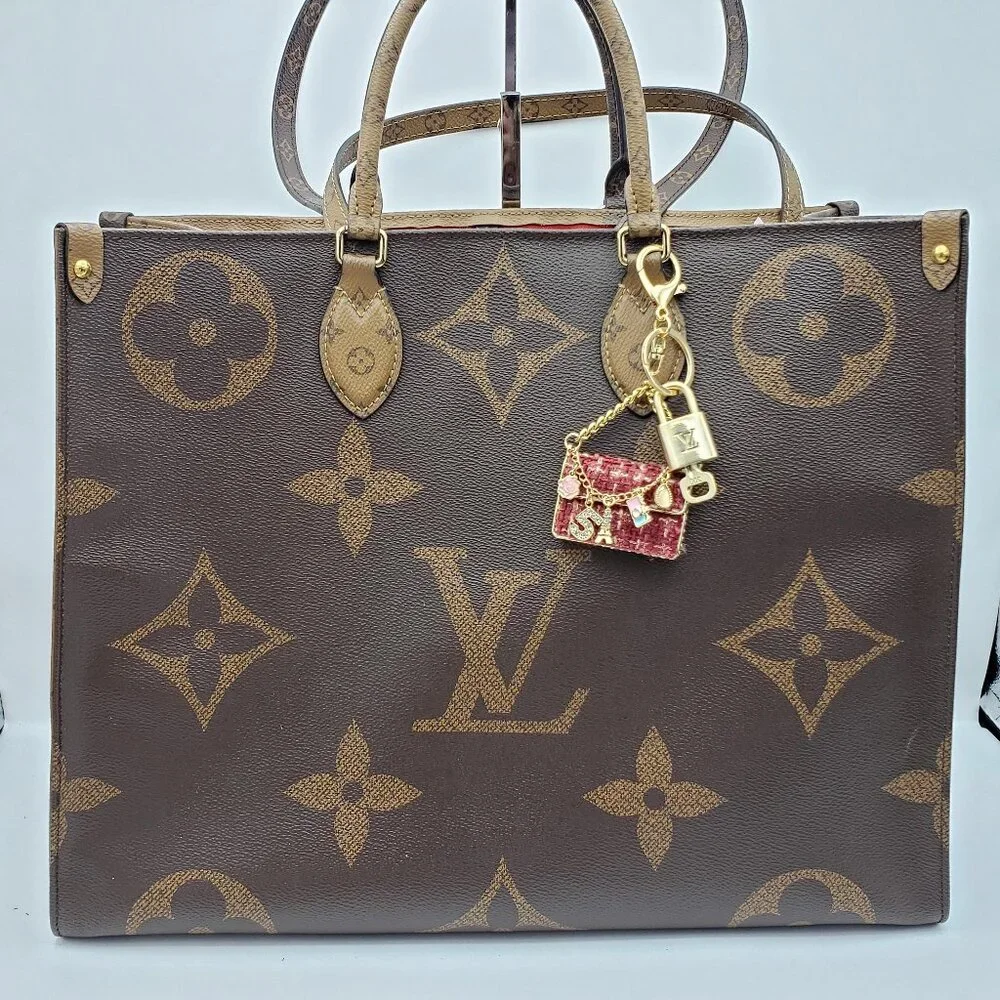 Authentic Louis Vuitton Gold Padlock 🔒 Key Set w/ Unbranded Tweed Bag Charm